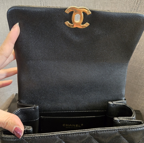 Chanel Coco First mini bag - Picture 6 of 12